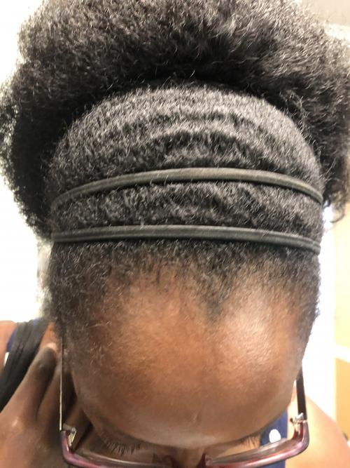 Customer photo submitted with Shani Whilby review of the Wonderbrush